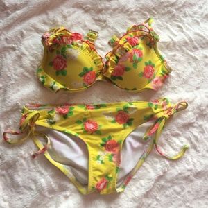 Floral push up bikini